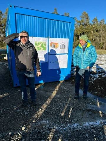 Angekommen:
Mathias begrt den Niedereschacher Wassermeister Reiner Schtz